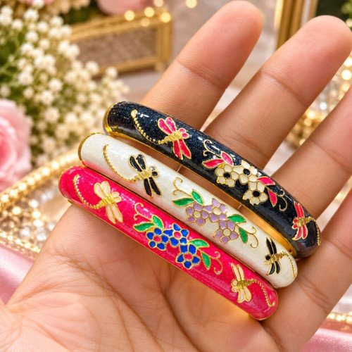Mina HQ Bangle Style Bracelet